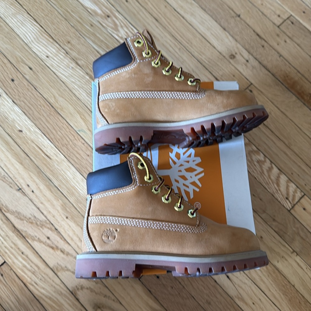 Timberland - Picture 4 of 7